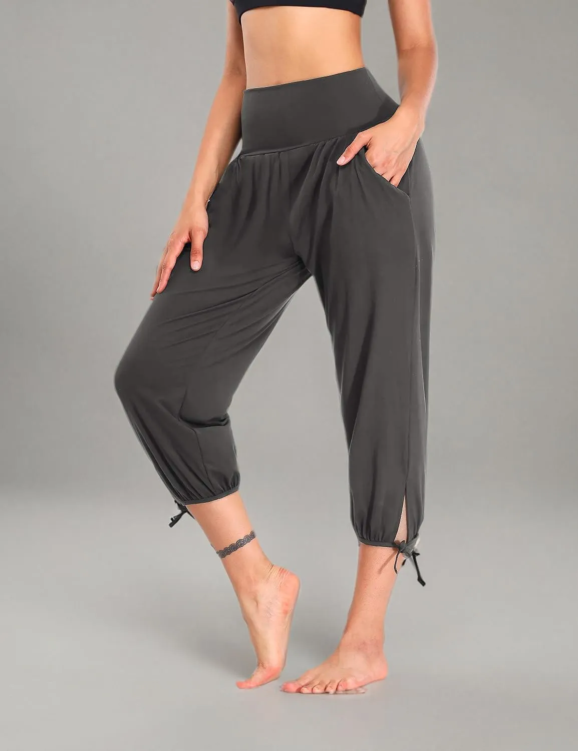 DIBAOLONG Womens Yoga Pants Capri Loose Workout Sweatpants Comfy Lounge Joggers with Pockets