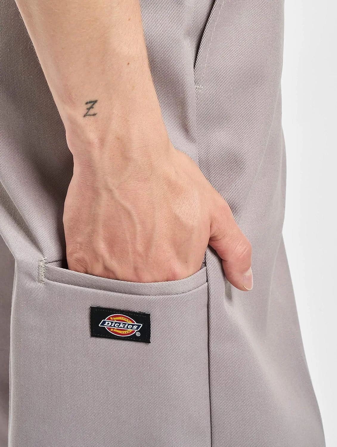 Dickies Men's 13 Inch Loose Fit Multi-Pocket Work Short