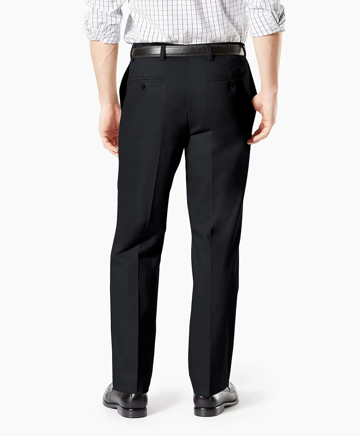 Dockers Men's Classic Fit Signature Lux Cotton Pleated Stretch Pants (Regular and Big & Tall)