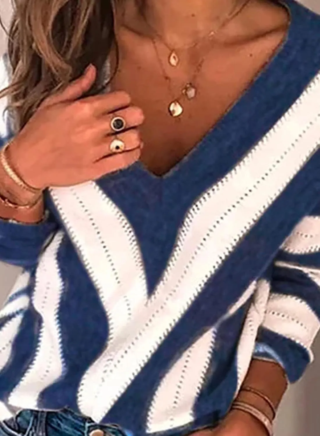 FEKOAFE Womens 2025 Deep V Neck Sweaters Striped Long Sleeve Knit Pullover Sweaters for Women