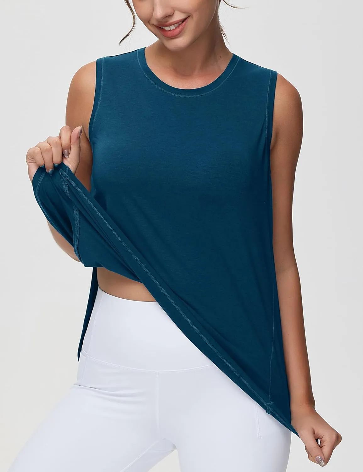 THE GYM PEOPLE Women's Workout Tank Tops Loose Fit Sleeveless Breathable Yoga Shirts with Side Slits