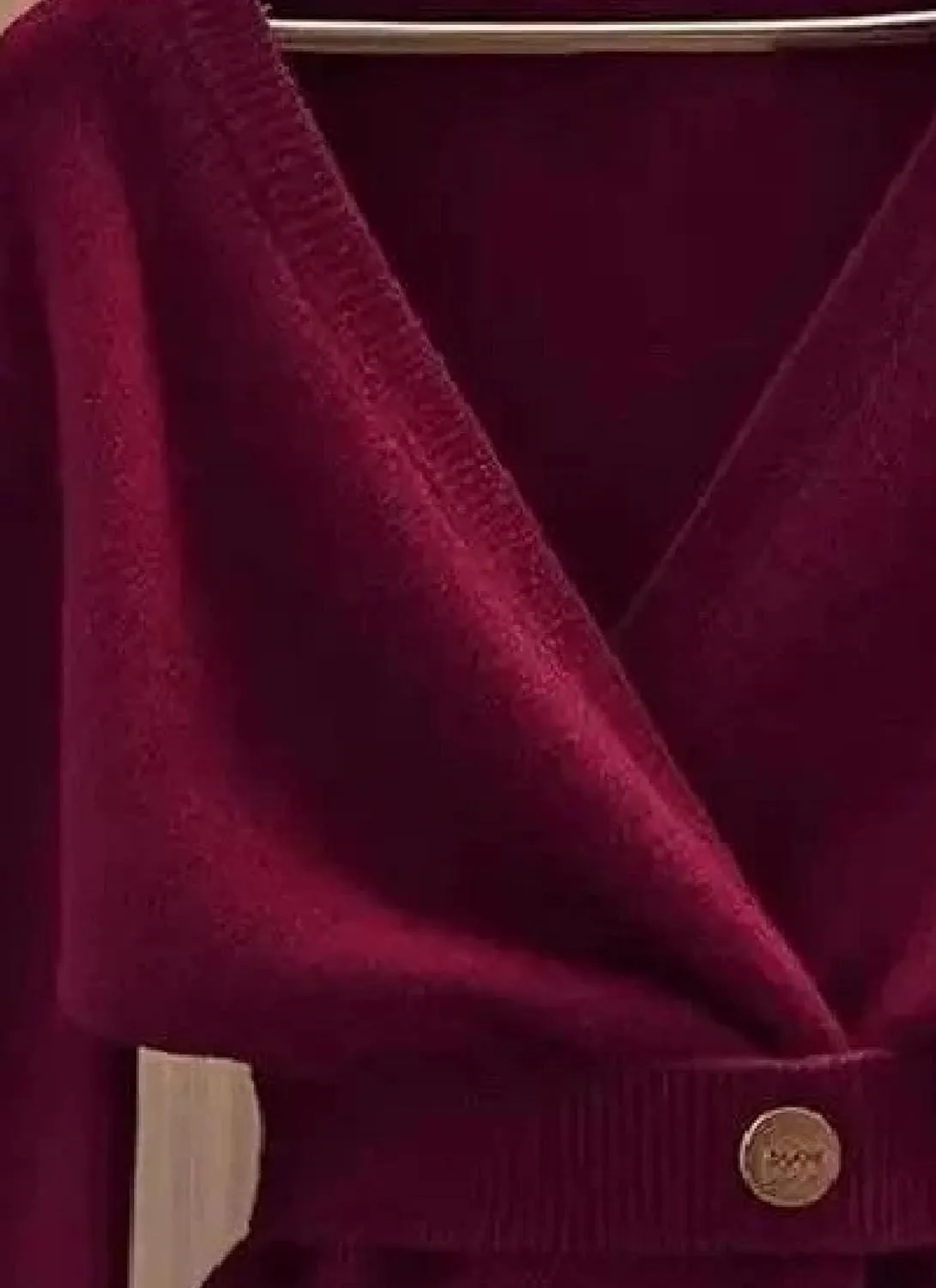 Women's V-Neck Burgundy Solid Tunic Sweaters with Waist Button Detail Long Sleeve Slim Fit Knit Tops 2025 Spring Fashion